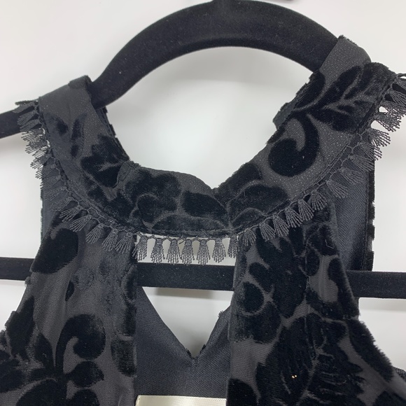 JOA blouse medium velvet high neck fringe keyhole - Picture 5 of 6